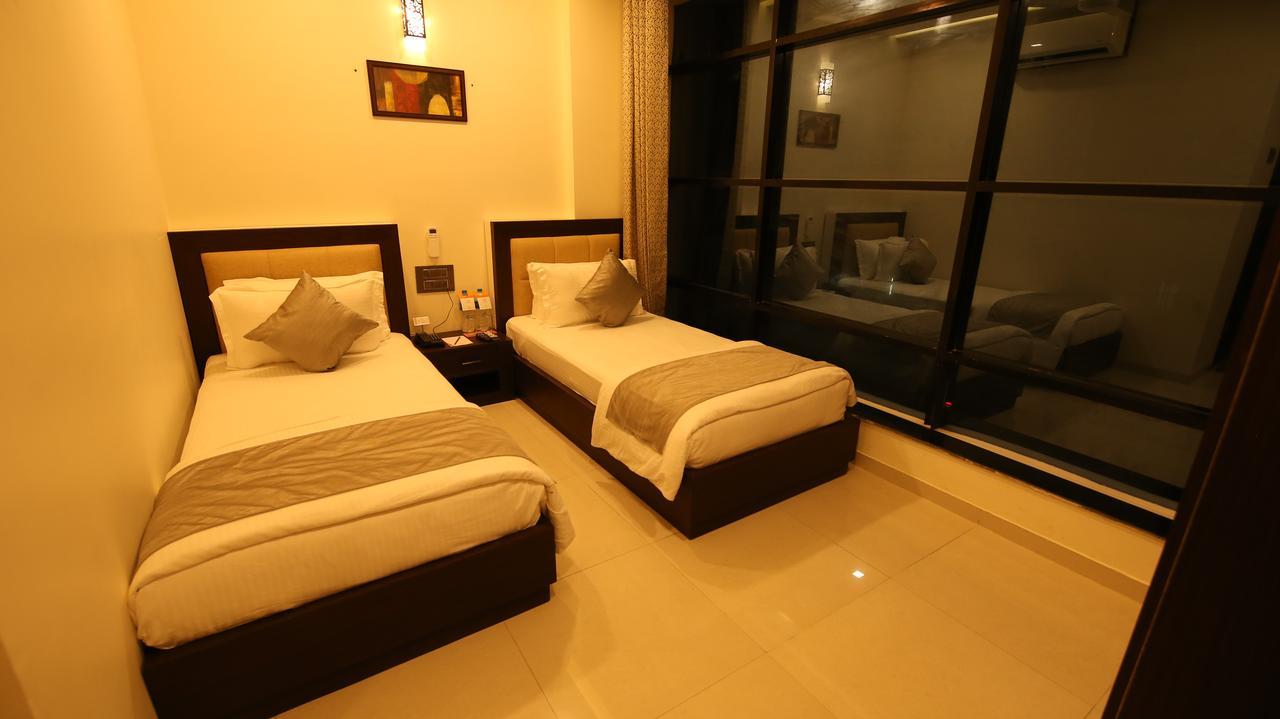Mastiff Hotel Karwar By Othpl, Formerly Citrus Hotel カルワル エクステリア 写真